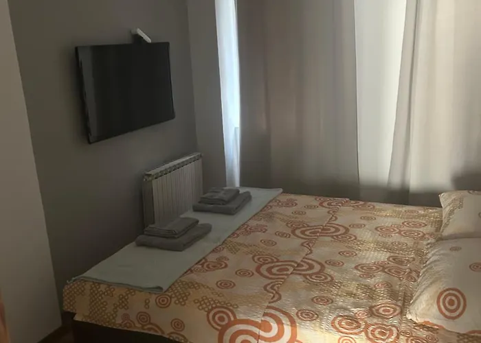 Veskovski-apartment In The Center Of Апартаменти *